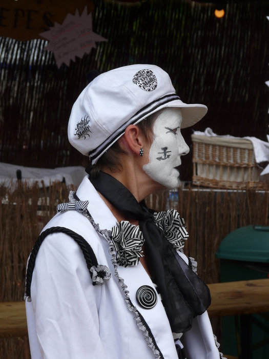 <p>at the Mediaeval Fair at Mehun-sur-Yèvre.</p>