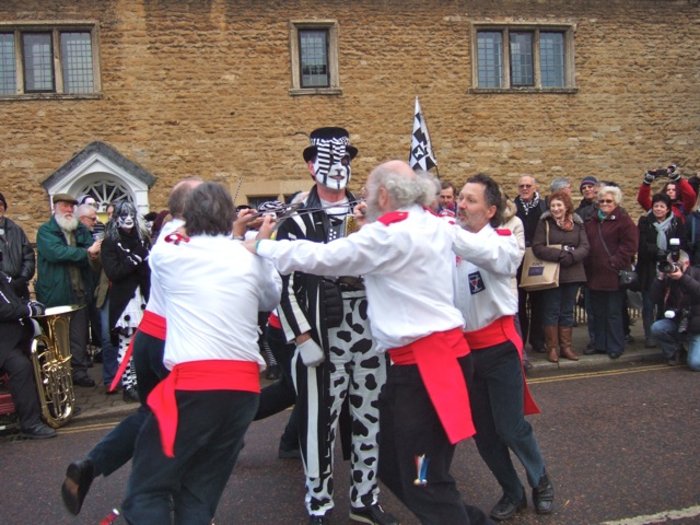 <p>Anahata beheaded by a sword team (can someone remember who they are?) Whittlesea Straw Bear 2013</p>