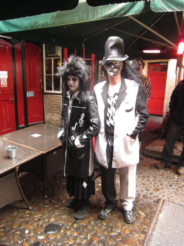 <p>Tim and Kai enjoying the fine weather in  Cambridge on May Day</p>